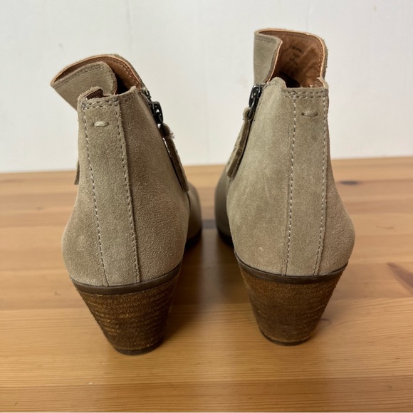 Frye and Co. Holly Military Suede Ankle Booties in Ash Womens Size 8.5 - Picture 4 of 8